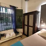 Loft Soho, Free Garage, Downtown