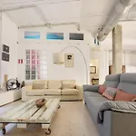Loft Soho, Free Garage, Downtown