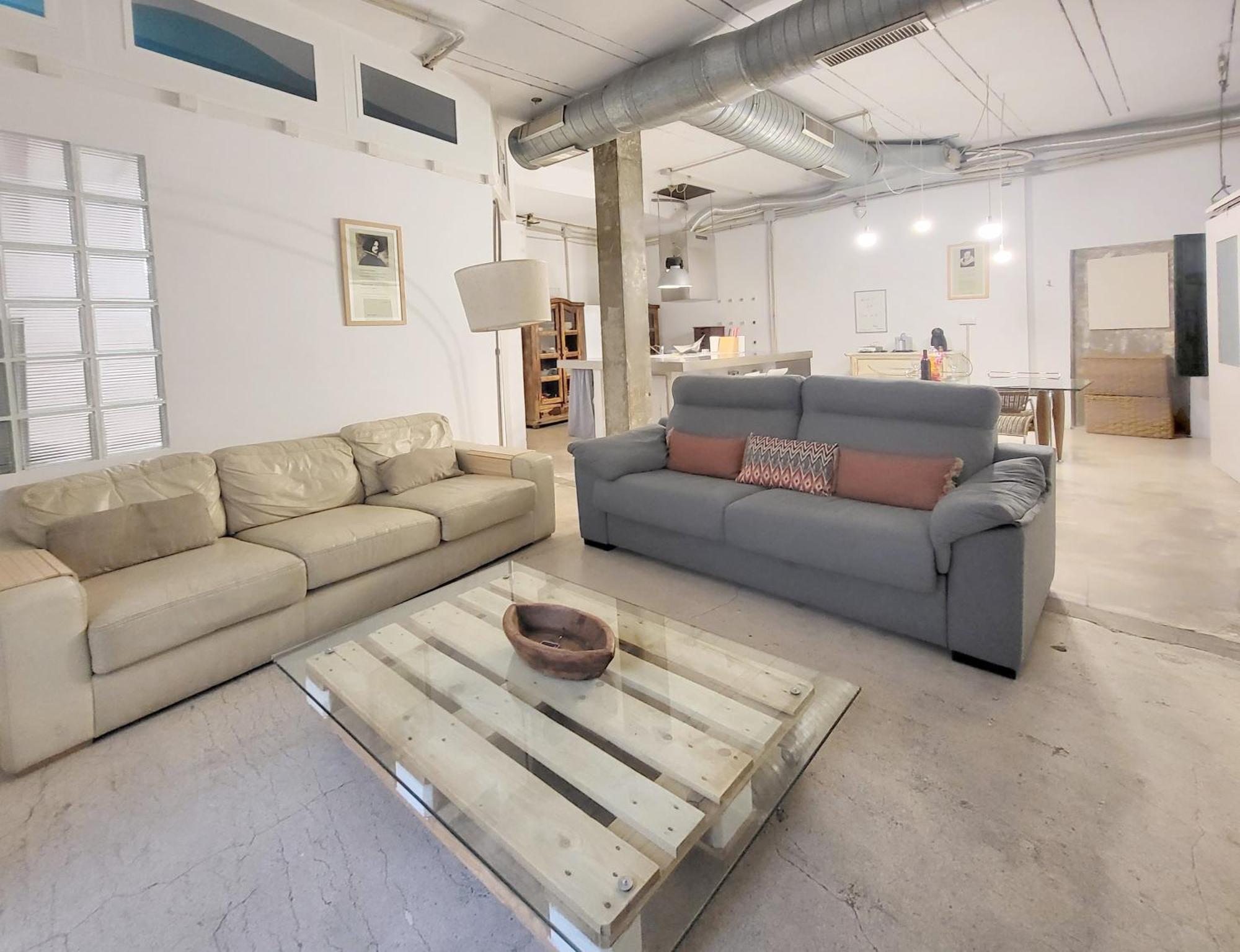 Loft Soho, Free Garage, Downtown *